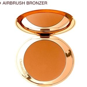 Charlotte Tilbury AIRBRUSH BRONZER
TAN 1-2-3-4